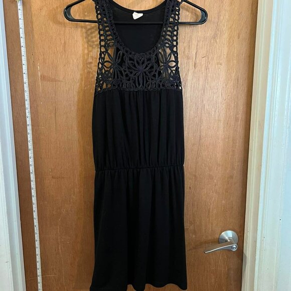 🐻Size M - Xhileration - Long Tank Dress w/Lace Trim - Picture 1 of 5